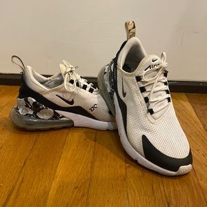 Nike Air Max 270